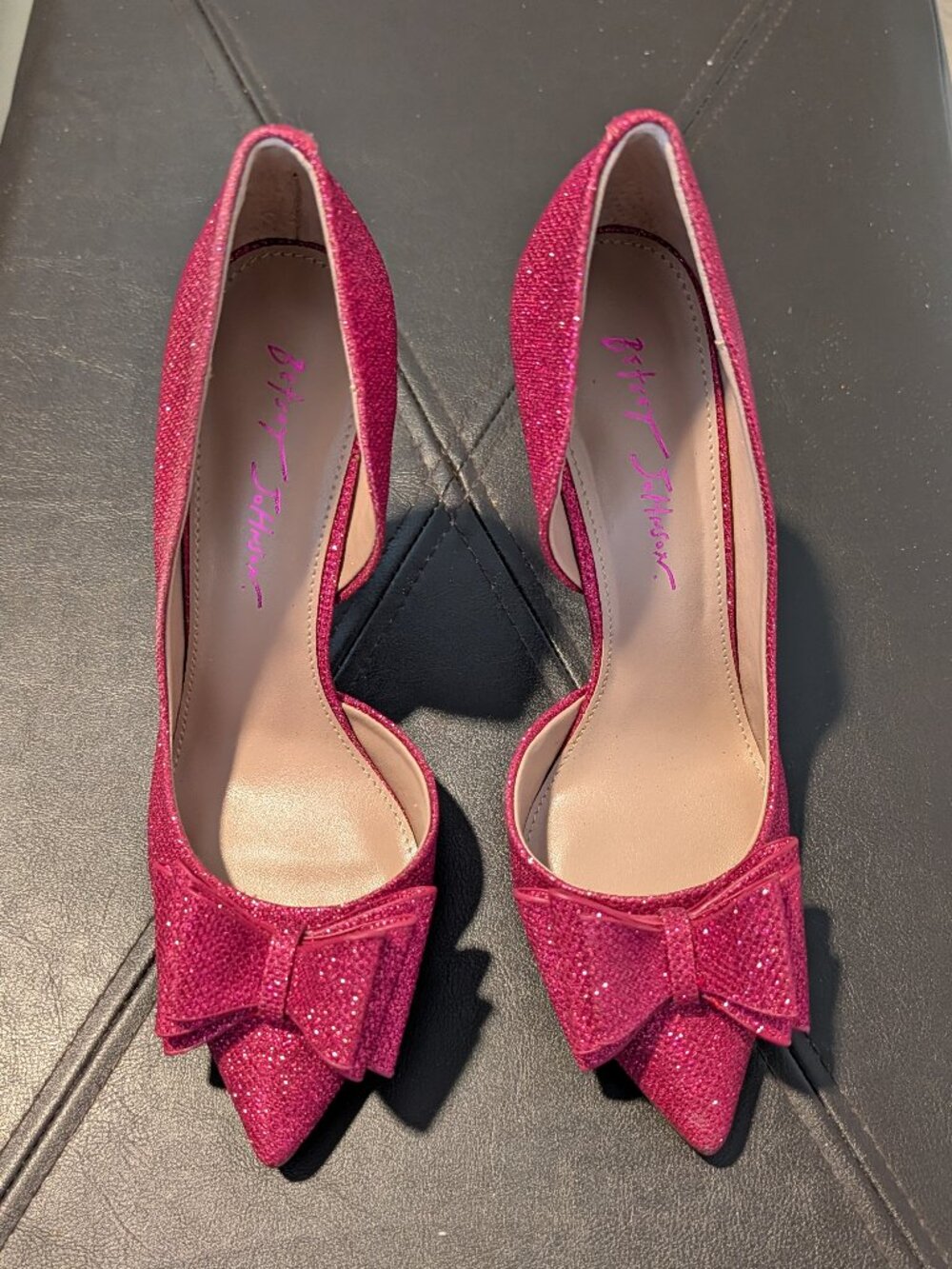 BETSEY JOHNSON Fuchsia Pink Glitter Bow D'Orsay Pumps Heels Size 8.5